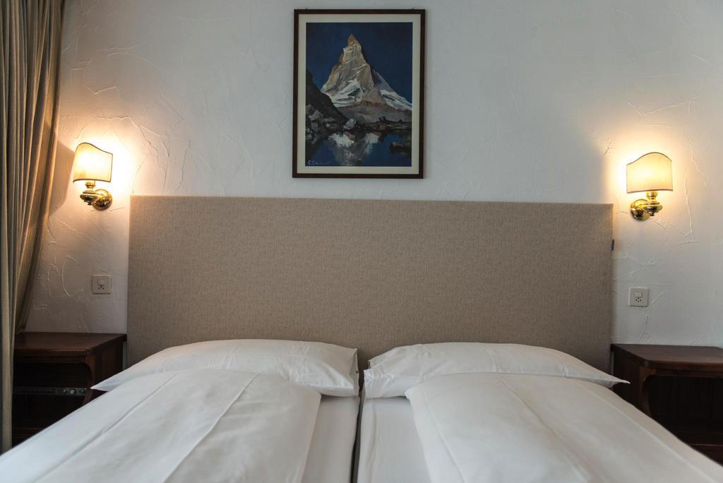 Bed & Breakfast Bijou Zermatt Oda fotoğraf